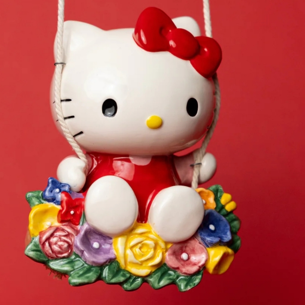 BLUE SKY CLAYWORKS HELLO KITTY SWINGER NEW